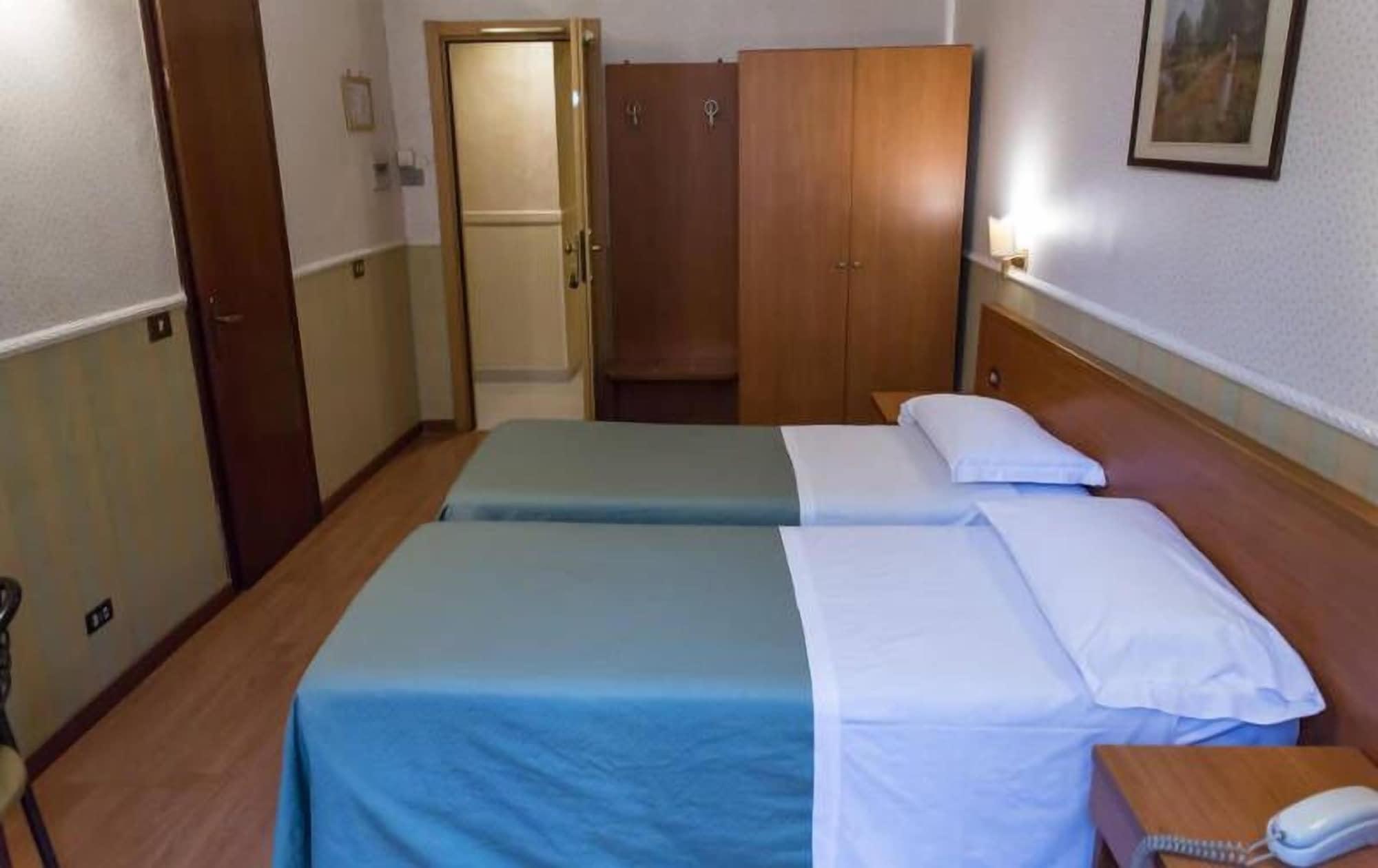 Numa Linea Apartahotel Roma